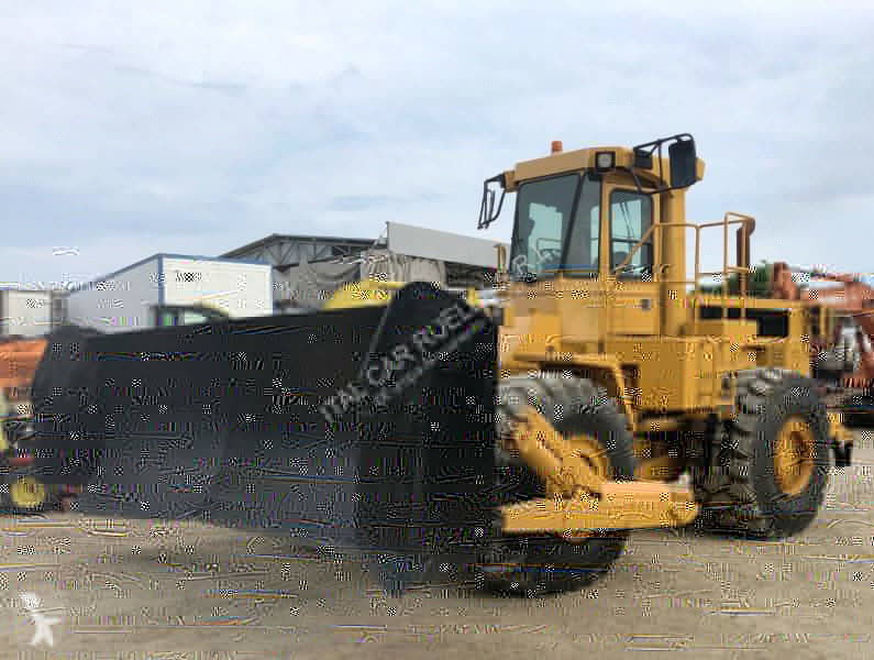 1996 Caterpillar 824E Loader - Bulldozer for sale — view 2
