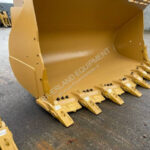 2021 Caterpillar 988 K Bucket W Attachment - Bucket for sale — view 5