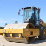 2017 Caterpillar CS56B Road - Compactor - Drum for sale — view 2