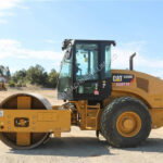 2017 Caterpillar CS56B Road - Compactor - Drum for sale — view 4