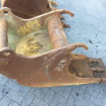 Caterpillar Deep Bucket Attachment - Bucket for sale — view 4