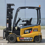 2016 Caterpillar EP 30 CN Electric Forklift for sale — view 3