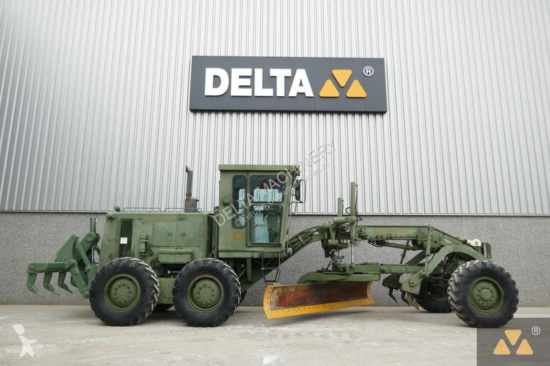 2008 Caterpillar EX-ARMY Road - Asphalt Paver for sale — view 2