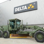 1992 Caterpillar EX-ARMY Loader - Bulldozer for sale — view 3