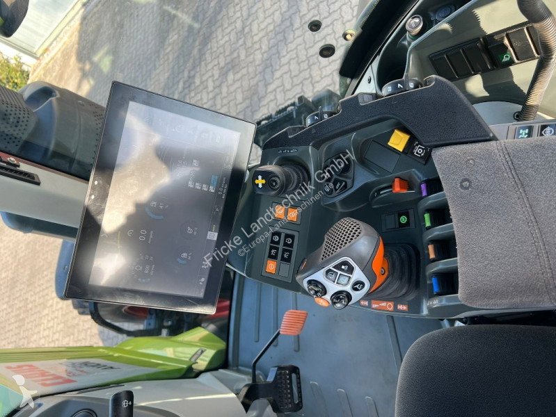 2018 Claas Axion 950 Cmat Tractor - Wheel for sale — view 3