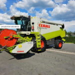 2002 Claas Lexion 450 Combine Harvester for sale — view 2