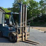 Clark 3 TON Diesel Diesel Forklift for sale — view 2
