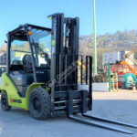 2022 Clark S25L Gas Forklift for sale — view 3