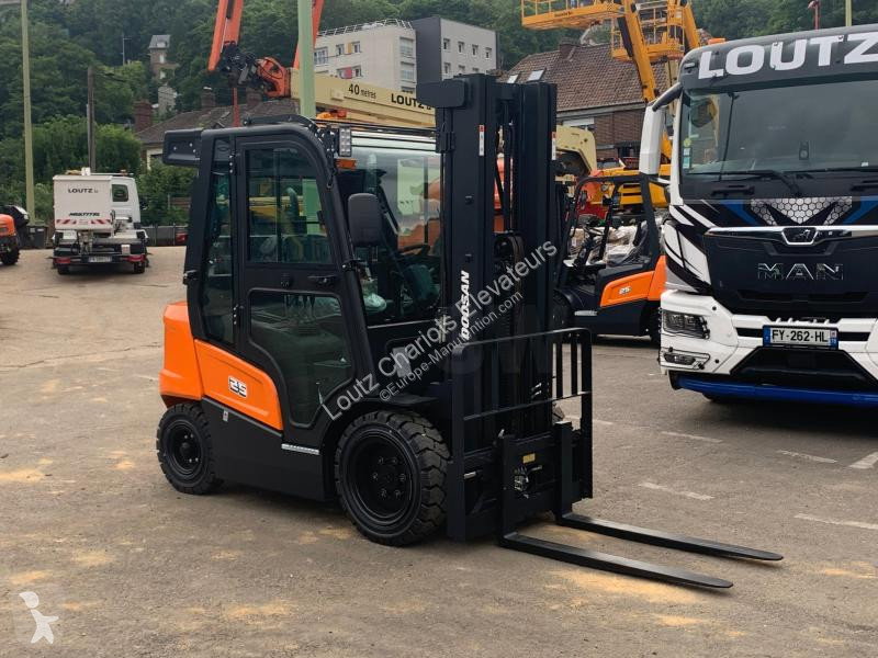 2023 Doosan Diesel Forklift for sale — view 5