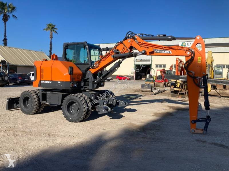 2025 Doosan DX100W-7 Excavator - Wheel for sale — view 4