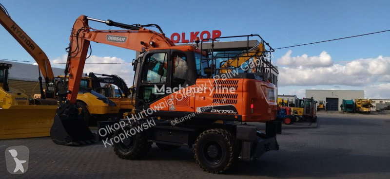 2017 Doosan Excavator - Wheel for sale — view 2