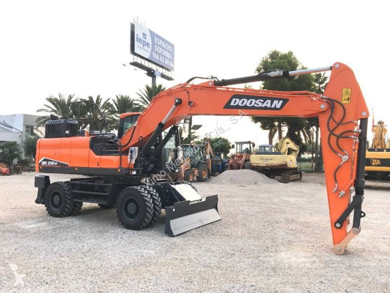 2025 Doosan Excavator - Wheel for sale — view 4