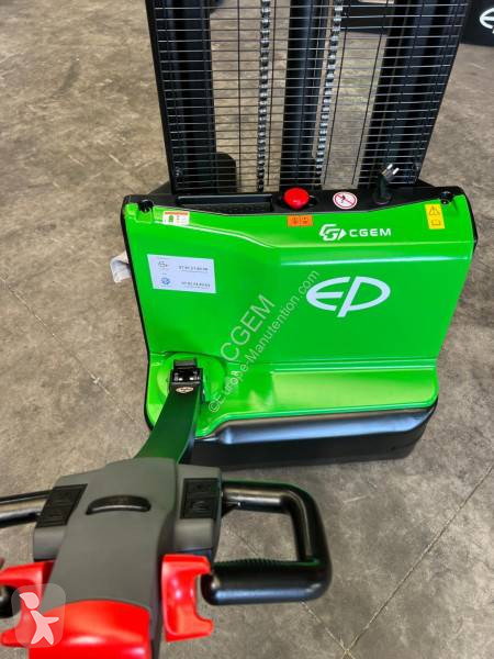 2025 EP DS3 Pedestrian Stacker for sale — view 2