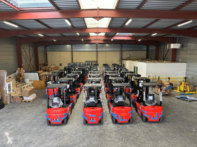 2024 EP EFL181 Electric Forklift for sale