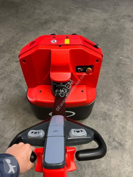 2025 EP WPL202 Pallet Truck for sale — view 2