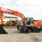 2003 Fiat Kobelco Excavator - Wheel for sale — view 2