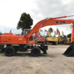 2003 Fiat Kobelco Excavator - Wheel for sale — view 5