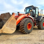 2006 Hitachi Chargeuse 23T Loader - Wheeled for sale