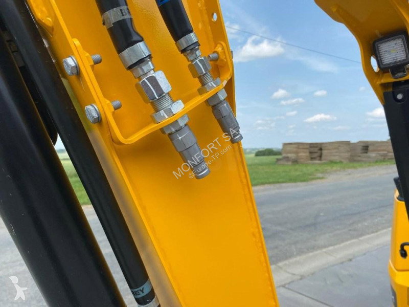 2025 JCB 25Z-1 CAB Excavator - Mini for sale — view 2