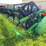 2023 John Deere 620R Combine Harvester for sale — view 3