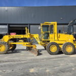 1999 Komatsu GD521A-1 Road - Asphalt Paver for sale — view 2