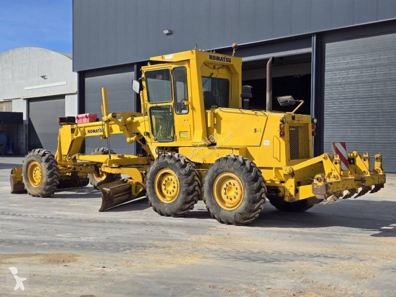 1999 Komatsu GD521A-1 Road - Asphalt Paver for sale — view 3