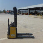 2009 Komatsu MSW12-1R Pedestrian Stacker for sale — view 2