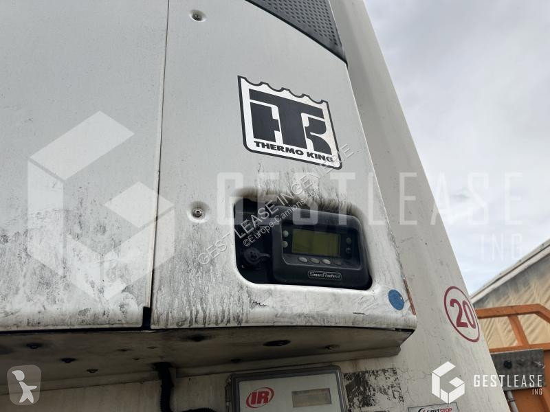 Lamberet Refrigerated Truck for sale — view 4