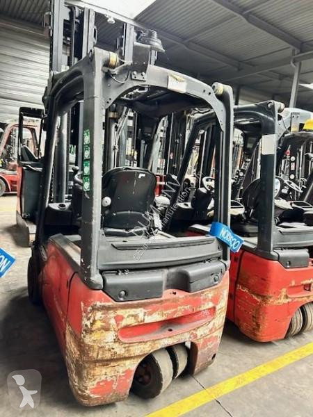 2012 Linde E16-01 Electric Forklift for sale — view 2