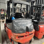 2000 Linde E25-02 Electric Forklift for sale — view 2