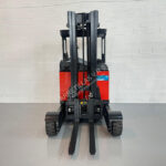 2014 Linde Electric Forklift for sale — view 4
