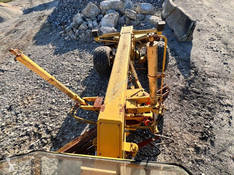 1990 MBU Niveleuse 7T Road - Asphalt Paver for sale — view 4