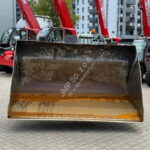 Manitou CBA 2500 LDR 2 Attachment - Bucket for sale — view 4