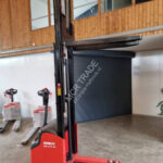 2021 Manitou Overjarig Pedestrian Stacker for sale — view 2