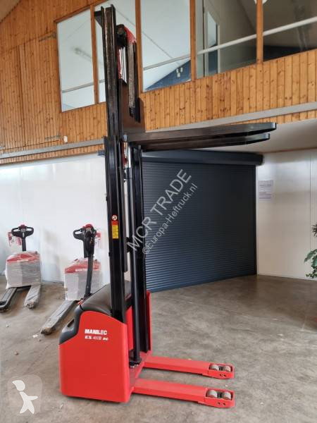 2021 Manitou Overjarig Pedestrian Stacker for sale — view 2