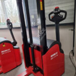 2021 Manitou Overjarig Pedestrian Stacker for sale — view 3