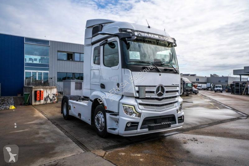 Mercedes 1842 LS Truck Tractor Unit for sale — view 2