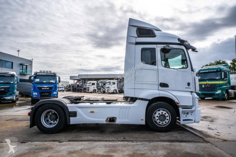 Mercedes 1842 LS Truck Tractor Unit for sale — view 3