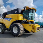 2008 New Holland Combine Harvester for sale — view 5