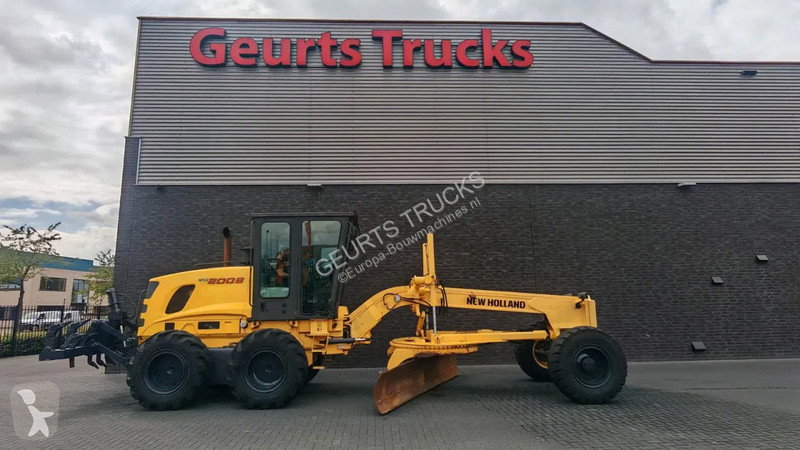 2012 New Holland Road - Asphalt Paver for sale — view 4