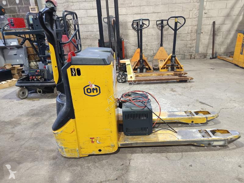 2011 Om Pimespo TL 18 Pallet Truck for sale
