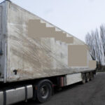 Schmitz Cargobull 040SCBSM012W31 Refrigerated Truck for sale — view 2