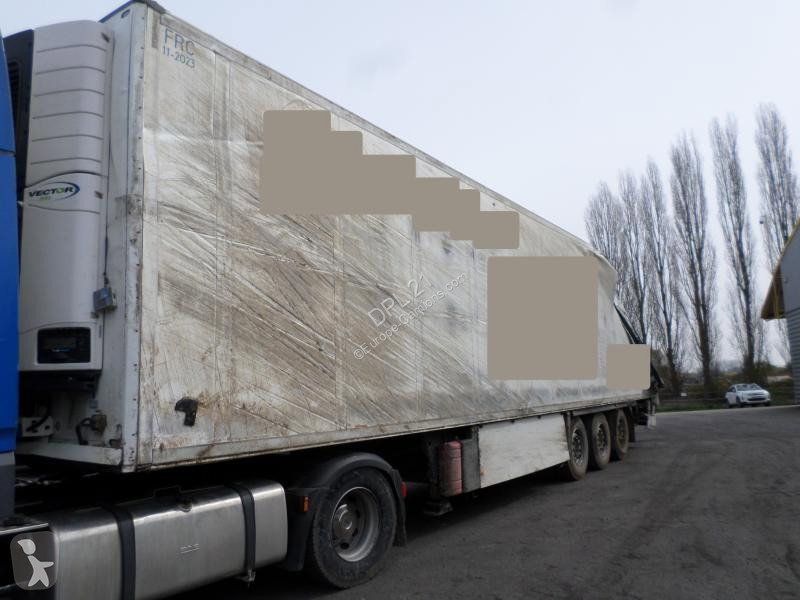 Schmitz Cargobull 040SCBSM012W31 Refrigerated Truck for sale — view 2