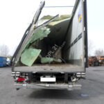 Schmitz Cargobull 040SCBSM012W31 Refrigerated Truck for sale — view 3