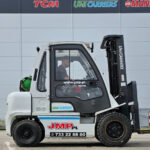 2018 Unicarriers Gas Forklift for sale — view 2