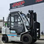 2017 Unicarriers Gas Forklift for sale — view 2