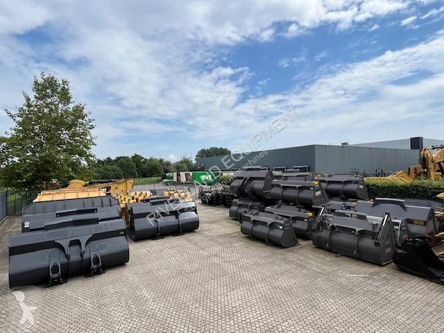 2024 Volvo Attachment - Bucket for sale
