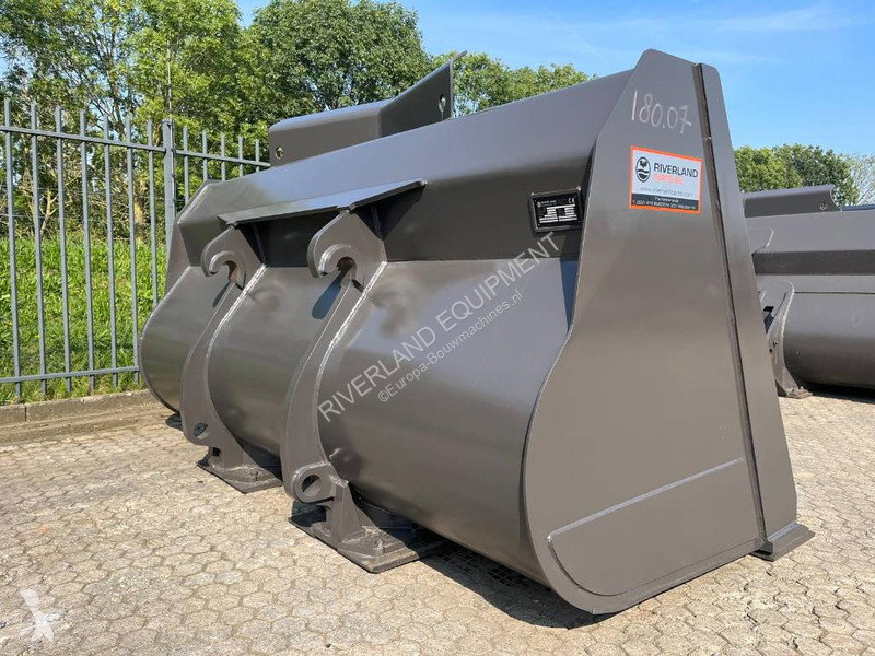 2024 Volvo L220H Heavy DU Attachment - Bucket for sale — view 2