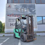 2013 Yale GLP30VX Gas Forklift for sale — view 2