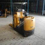 2014 Yale M020 Order Picker for sale — view 2